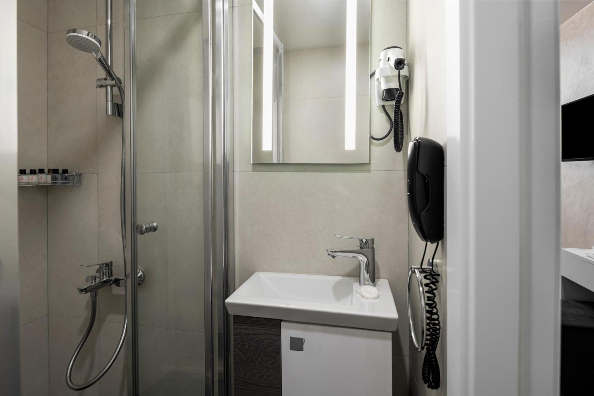 Istanbul Efes Hotel الغرفة الصورة