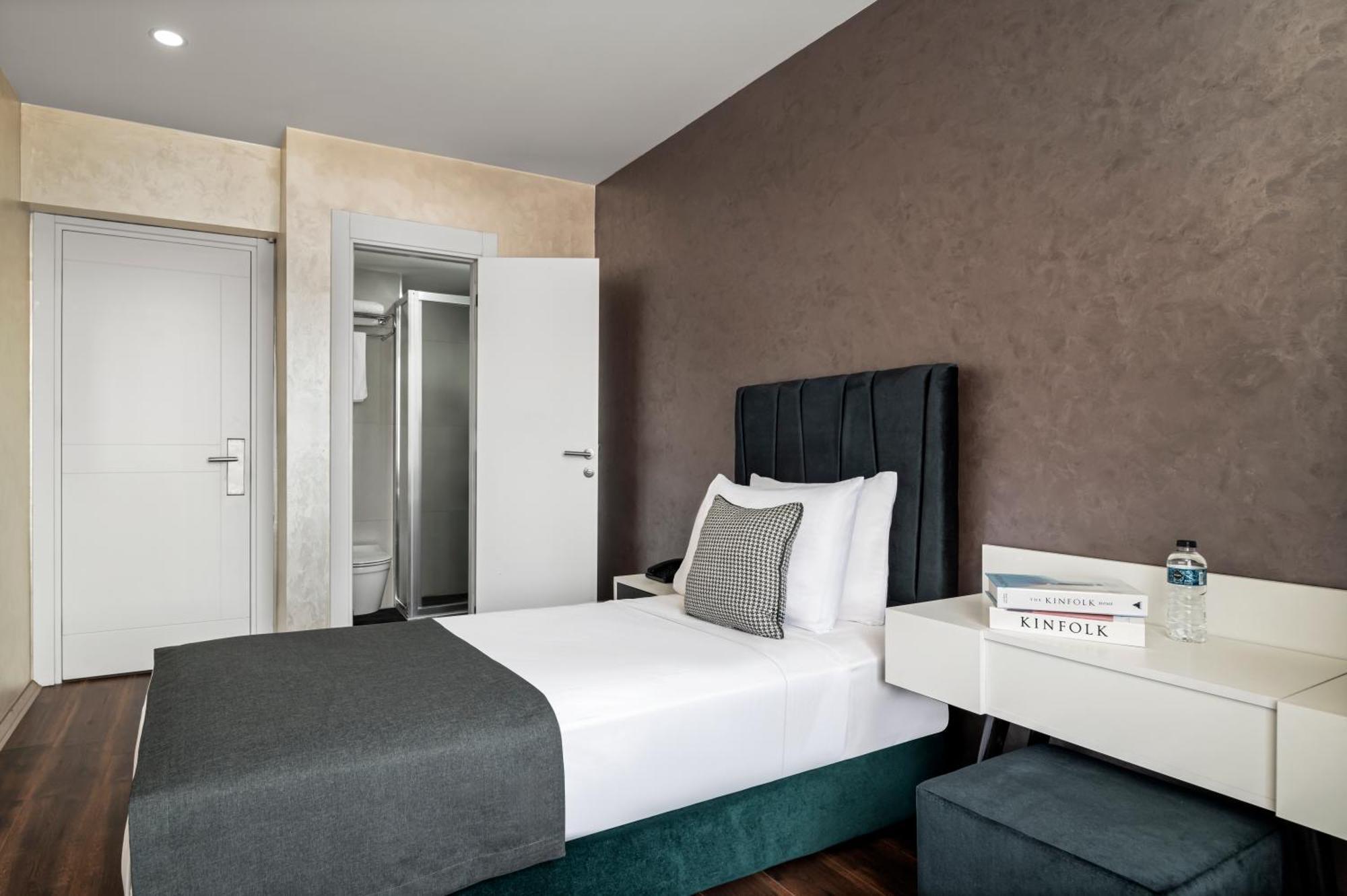 Istanbul Efes Hotel الغرفة الصورة